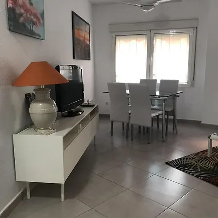 Piso En Primera Linea De Playa Del Postiguet * Alicante